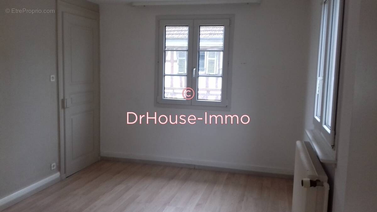 Appartement à DANNEMARIE
