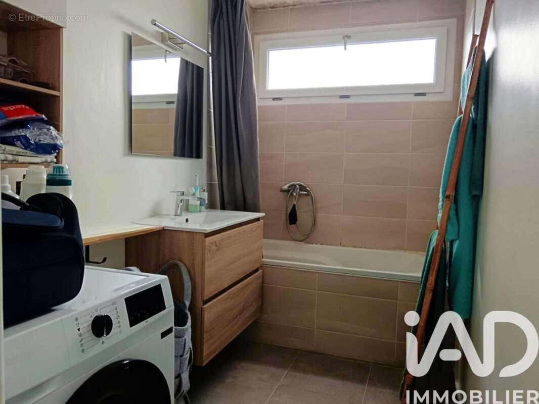 Photo 9 - Appartement à BRIE-COMTE-ROBERT