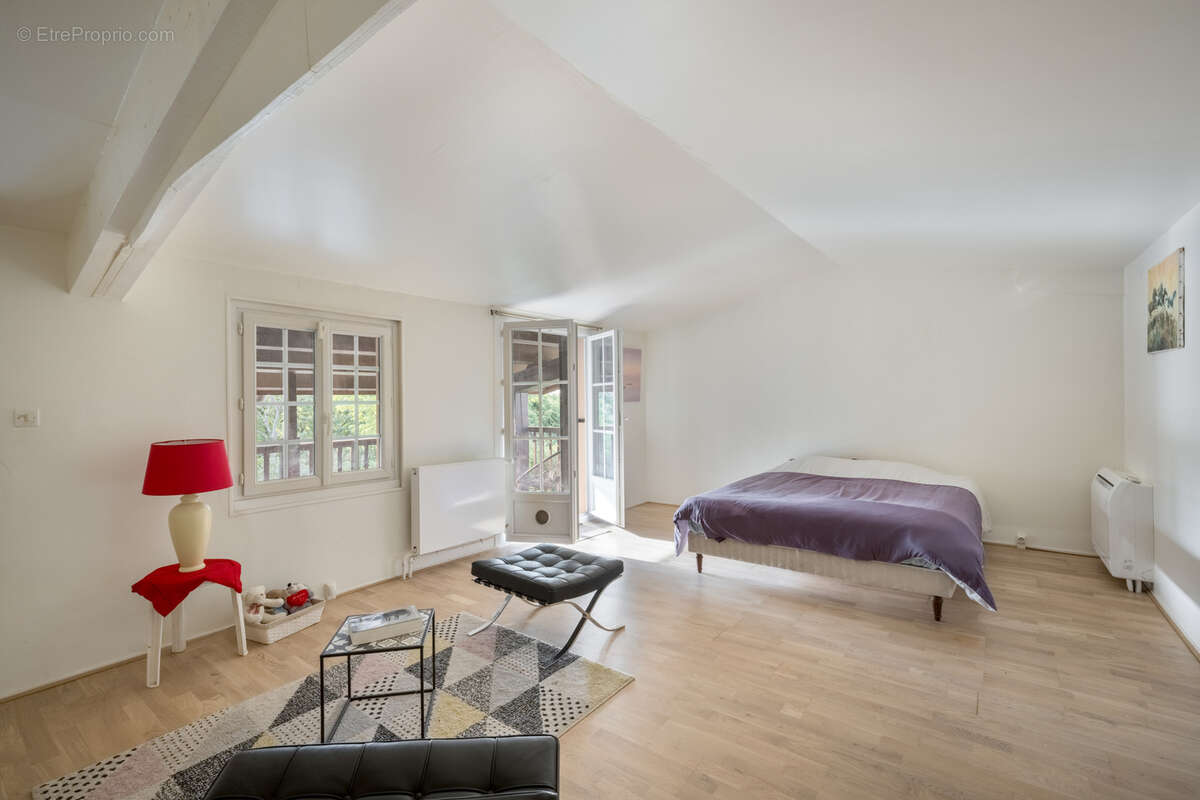 Maison à VILLETTE-D'ANTHON