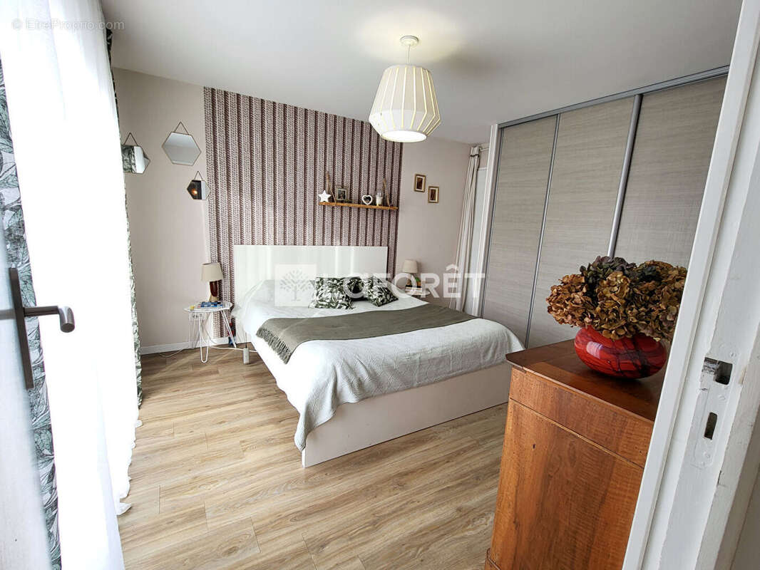 Maison familiale aux multiples possibilités d'aménagement 6 pièces 137 m² - photo 5