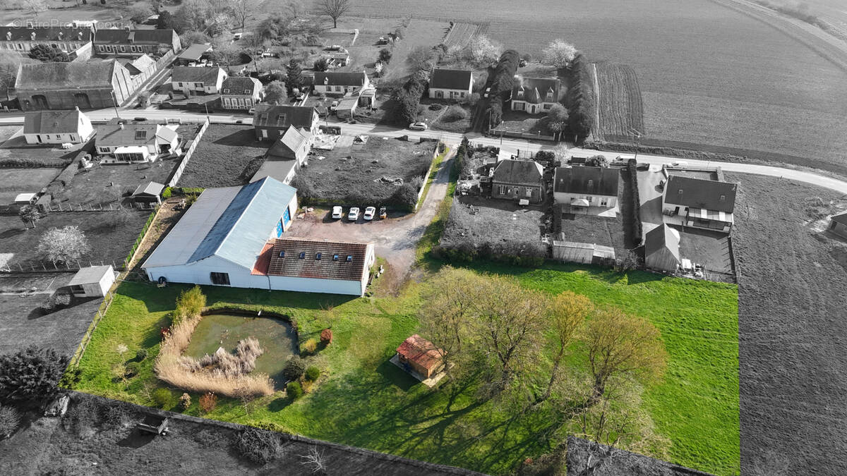 Commerce à GUISCARD