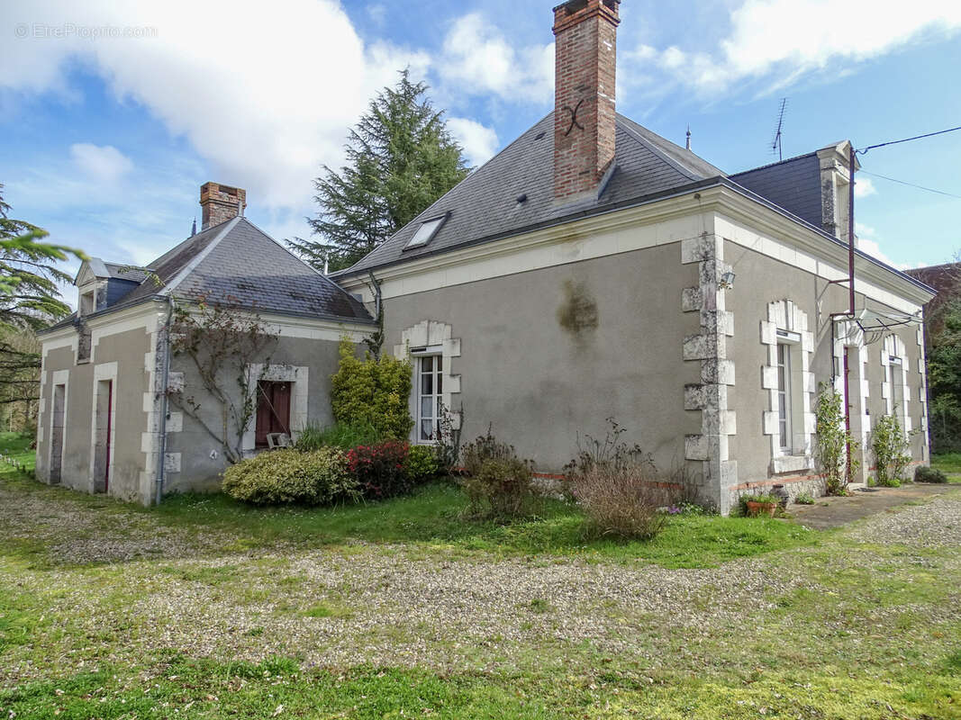 Maison à VALENCAY