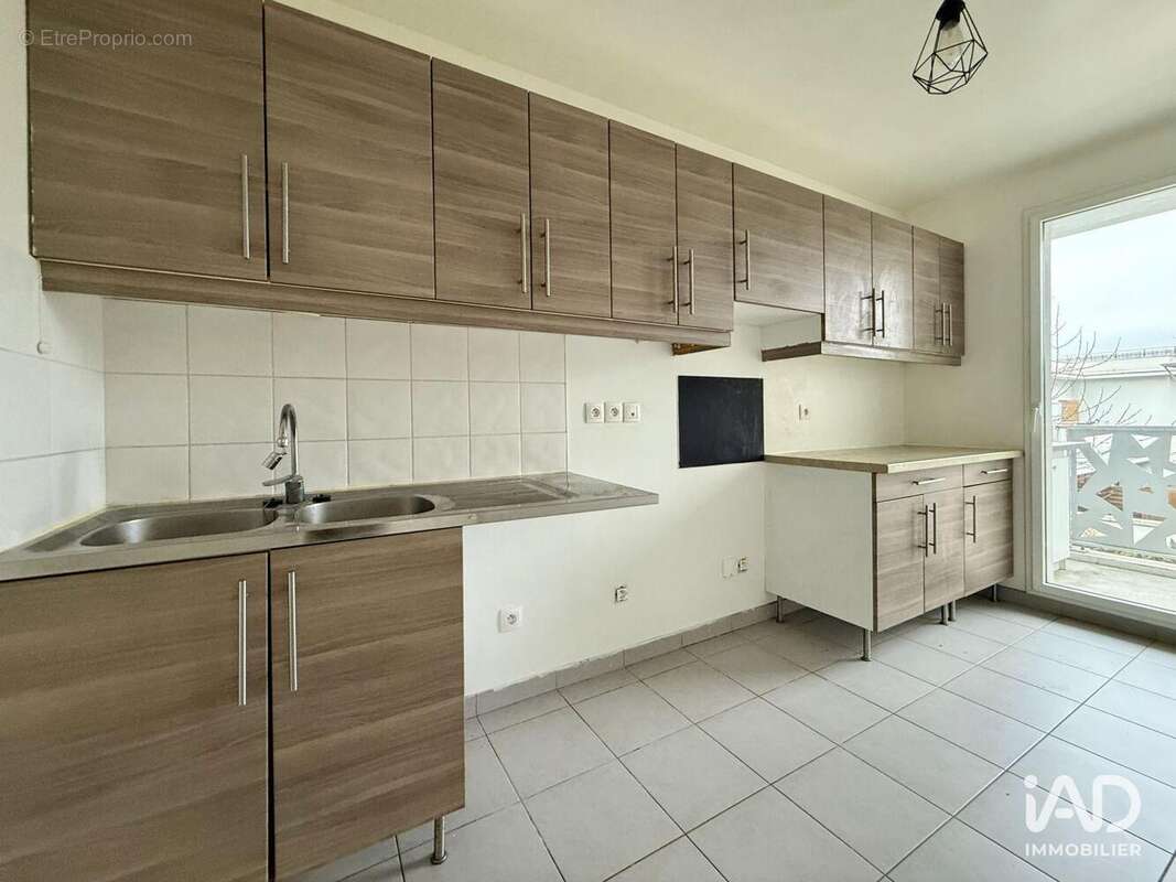 Photo 3 - Appartement à BRETIGNY-SUR-ORGE