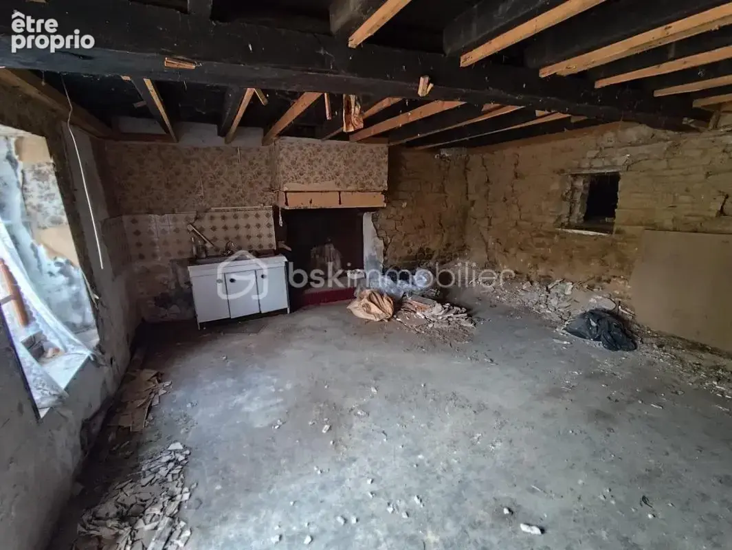 Maison Pierre avec dépendances à restaurer - photo 2