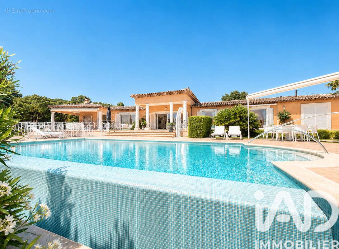 Photo 5 - Maison à GRIMAUD