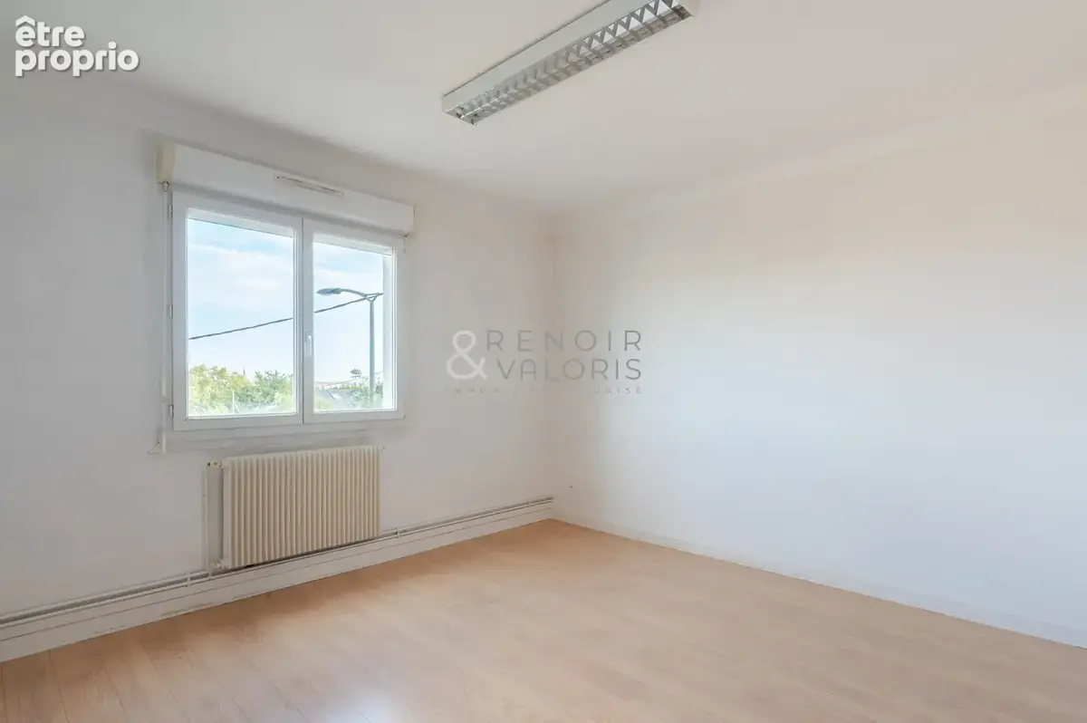 Commerce 358 m² à vendre à Villers-Les-Nancy (54600) - photo 4