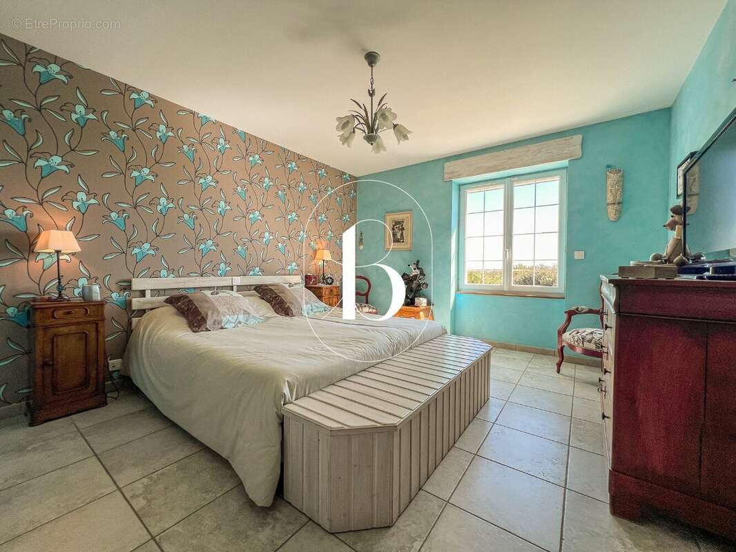 Maison à ORGNAC-L&#039;AVEN