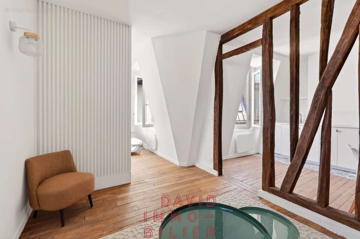 Appartement à PARIS-9E
