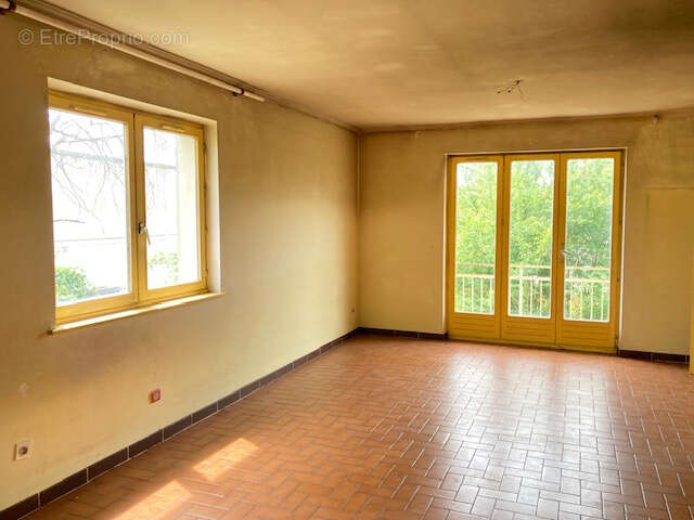 Maison à AUDINCOURT