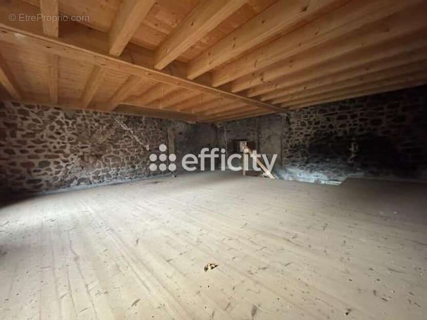 Maison 80 m² à Monistrol-D'allier  - photo 10