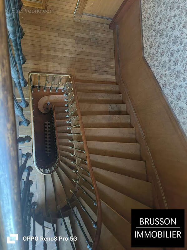 Maison 244 m² à Mazamet  - photo 6