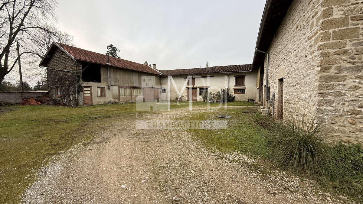 Maison à BOURG-EN-BRESSE