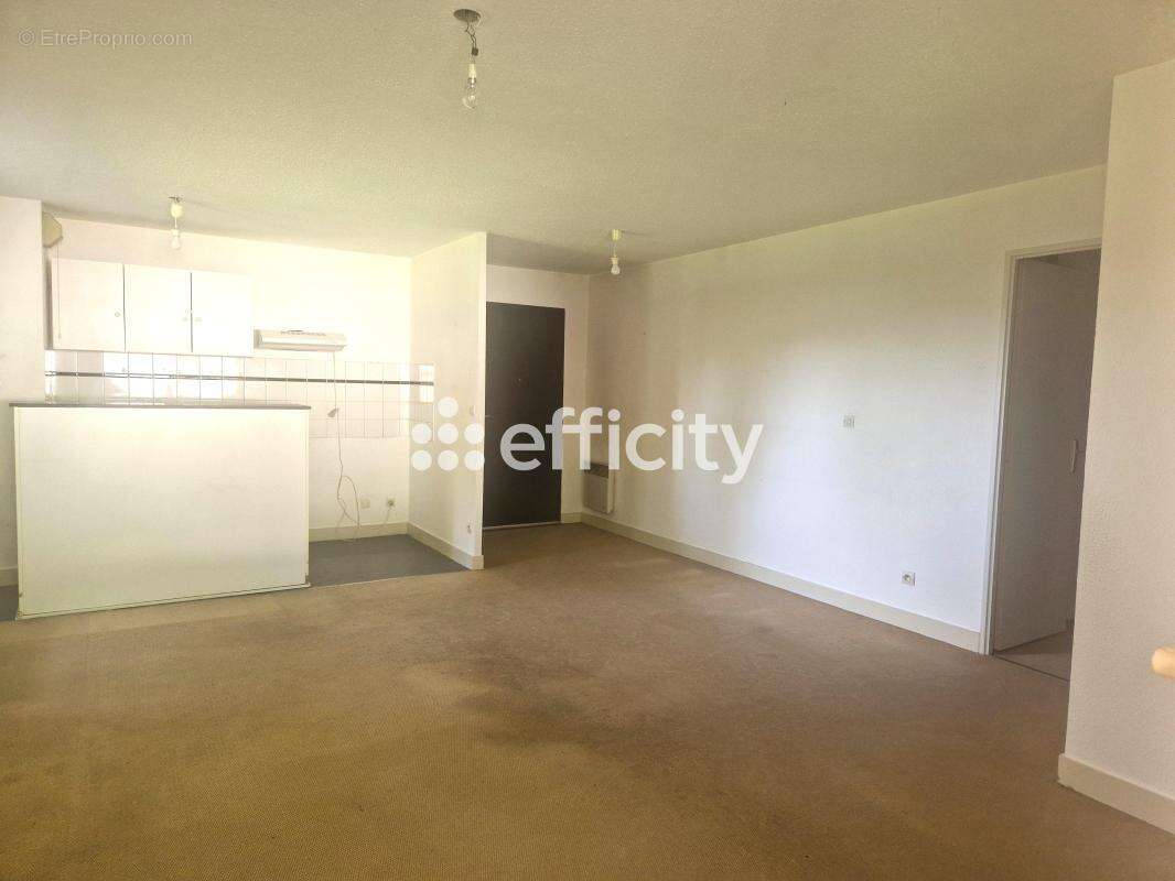 Appartement à SAINTES