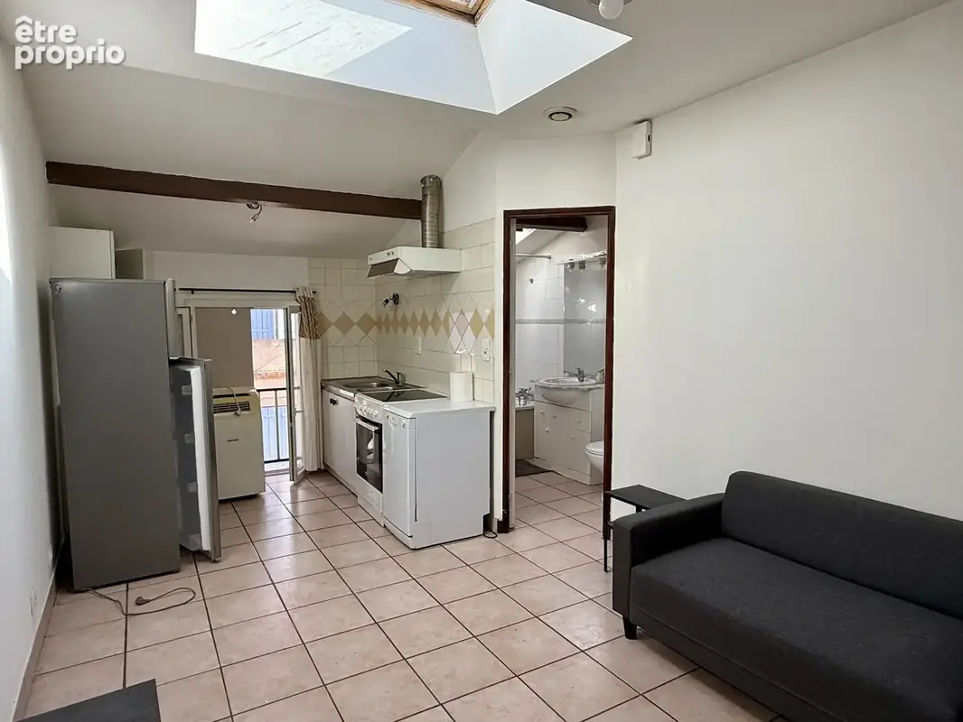 Lescure village - Petite maison de 32 m2 avec garage en rez-de-chaussée. - photo 5