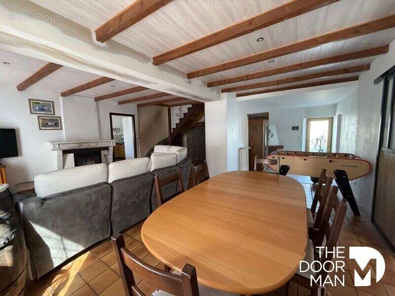 Maison à DOMPIERRE-SUR-MER