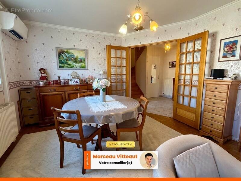 Appartement à CHARNAY-LES-MACON