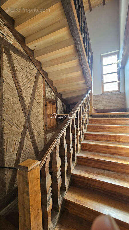 Appartement 167 m² à Rabastens  - photo 2