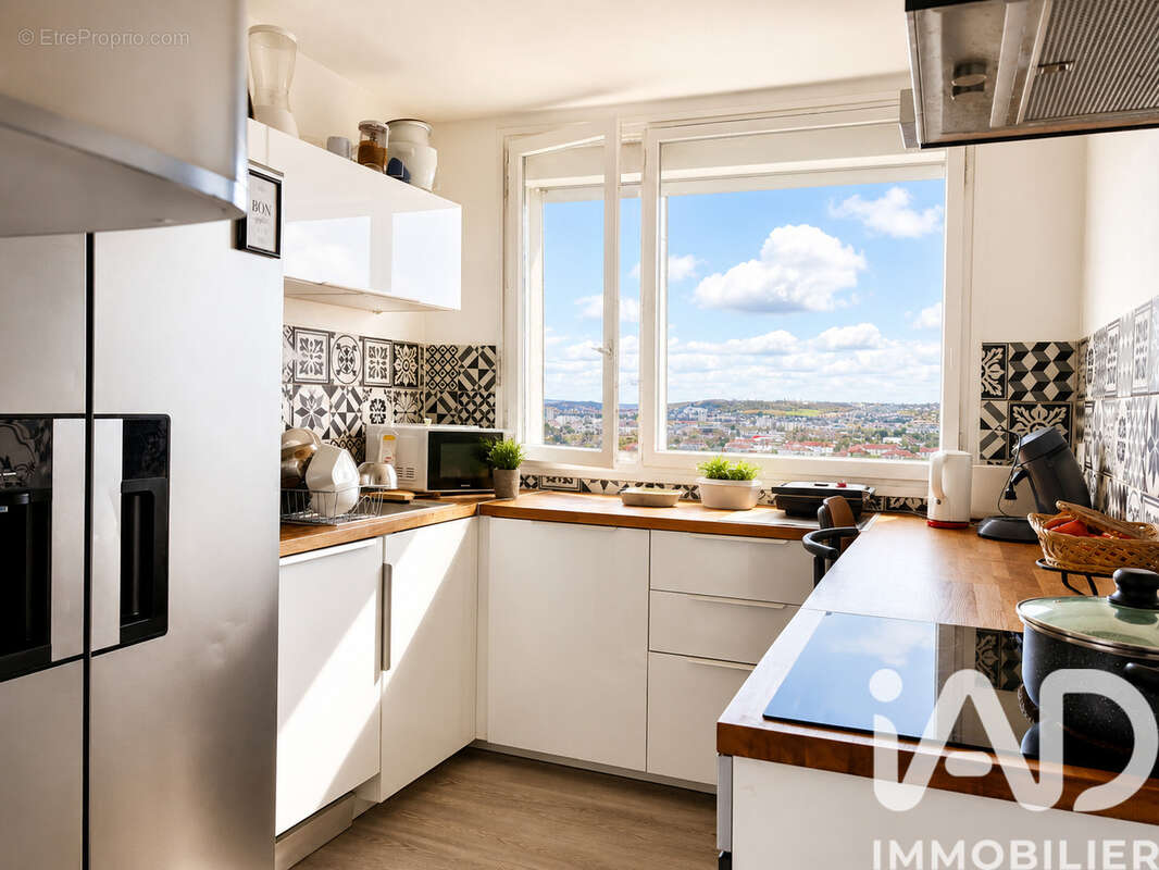 Photo 1 - Appartement à SAINT-ETIENNE-DU-ROUVRAY