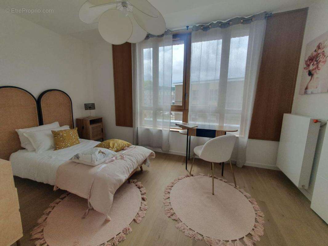 Appartement à LE CHESNAY