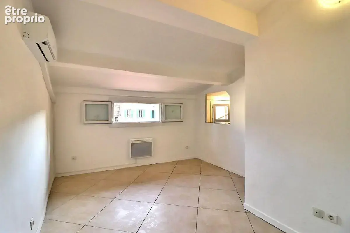 Studio rénové, lumineux et au calme ? Idéal premier achat ou investissement - photo 9