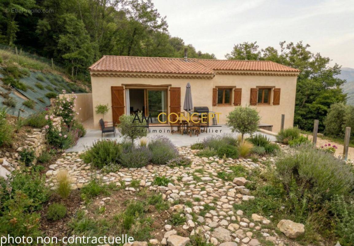 Maison à BENDEJUN