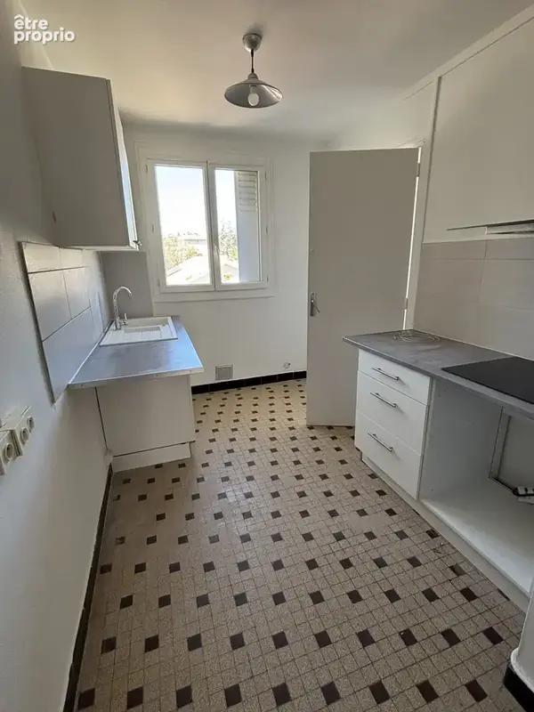 Appartement 3 pièces 53 m² à vendre à Valence (26000) - photo 2