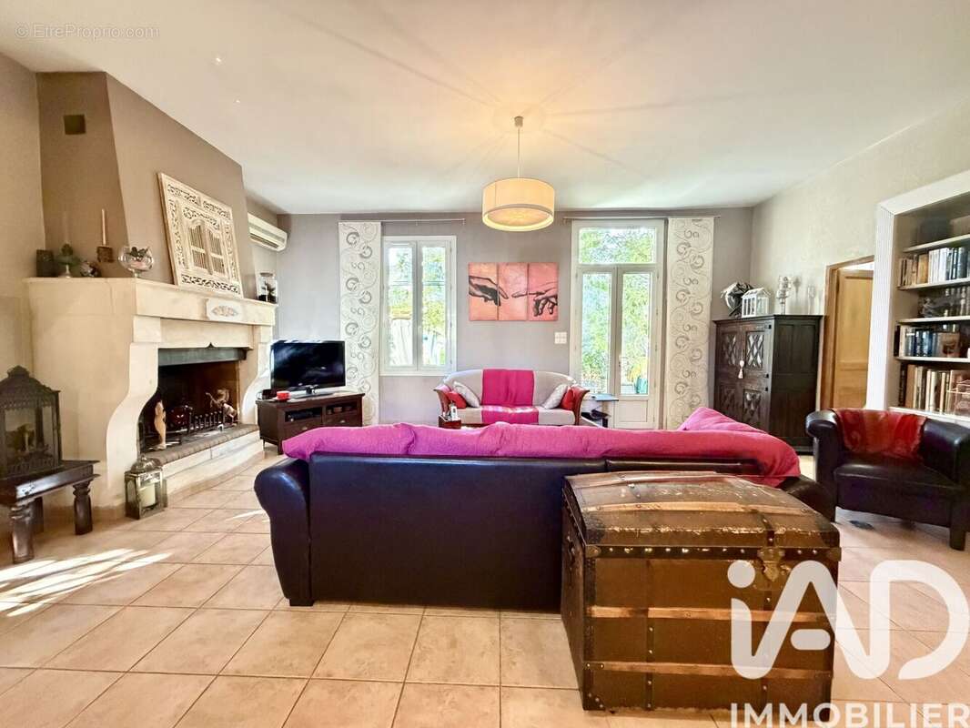 Photo 5 - Maison à PEYROLLES-EN-PROVENCE