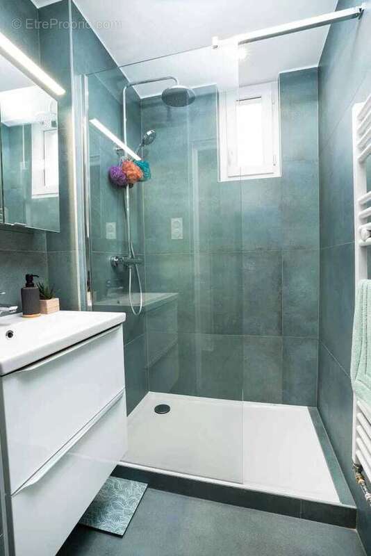 Appartement à AMBILLY