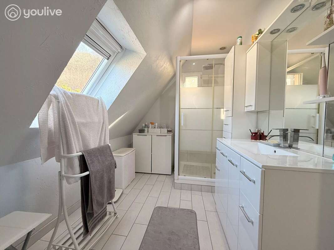 Maison à CANY-BARVILLE