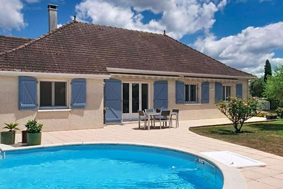 Maison à MASLACQ