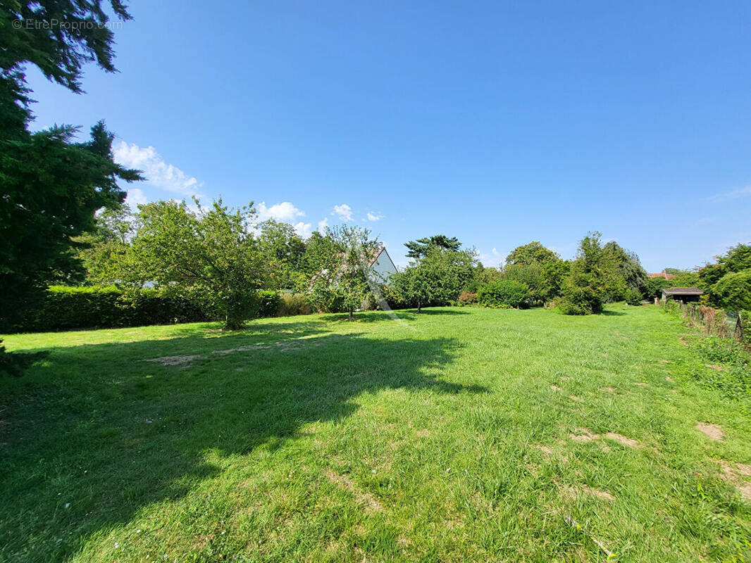 Terrain à VERNEUIL-L&#039;ETANG
