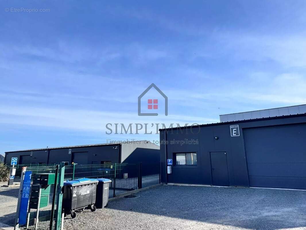 Commerce à SAINT-MEDARD-D'AUNIS