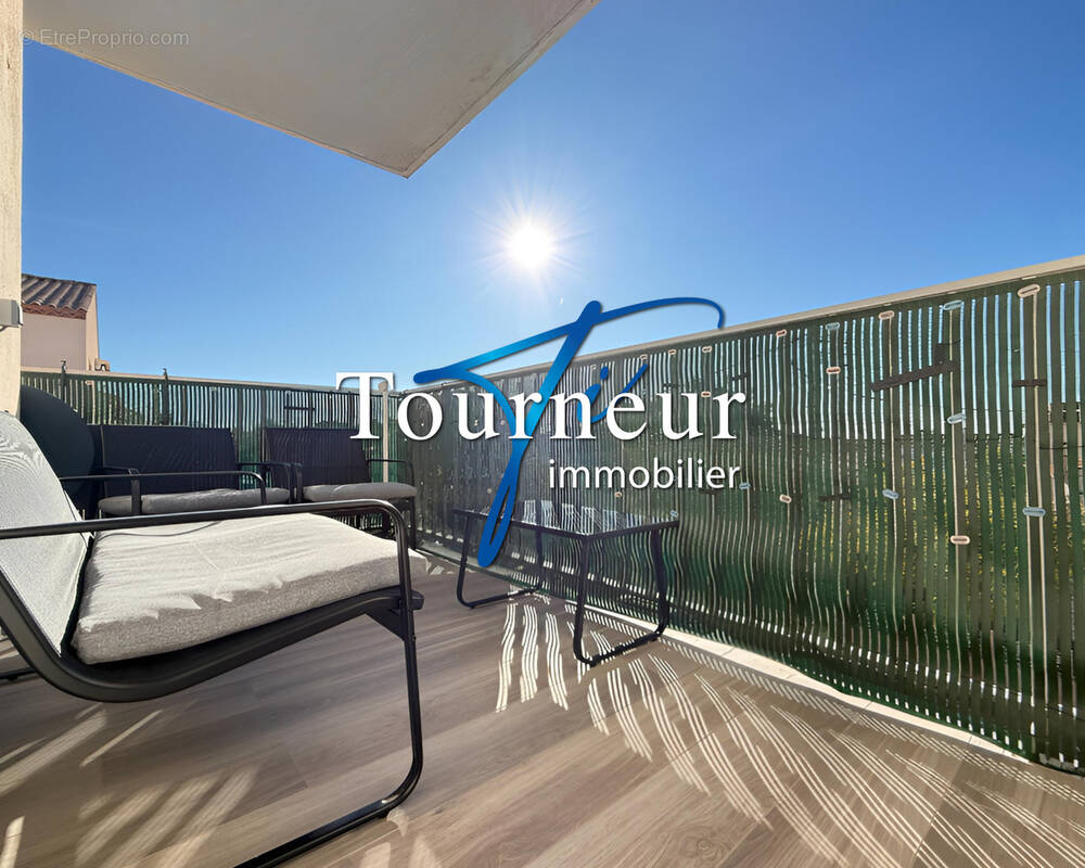 Appartement à SIX-FOURS-LES-PLAGES