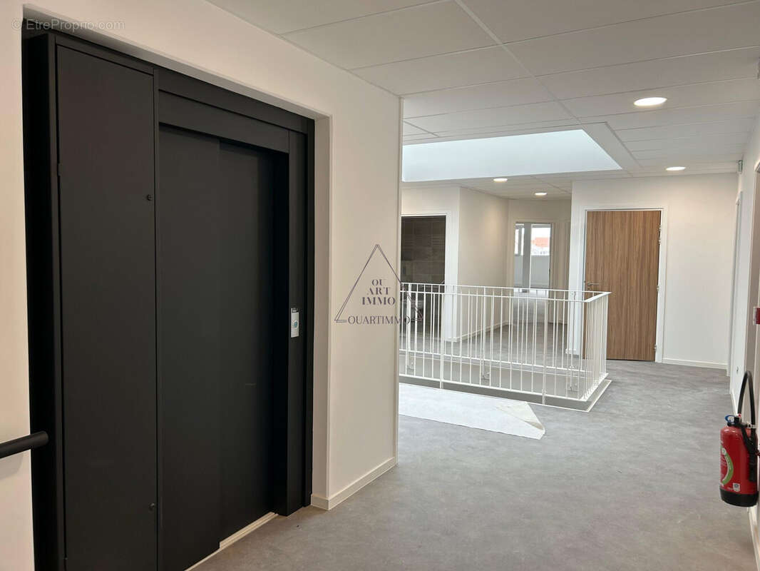 Commerce 77 m² à Molsheim  - photo 4