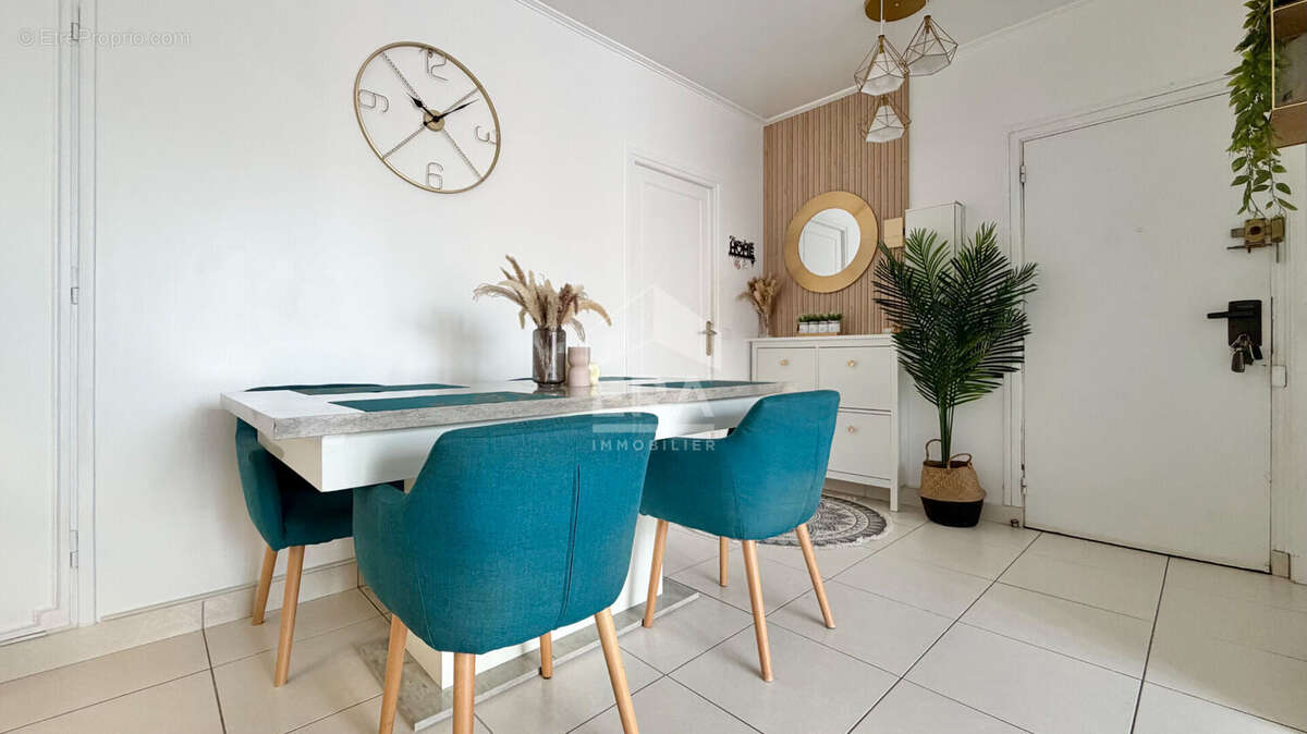 Appartement à CORBEIL-ESSONNES