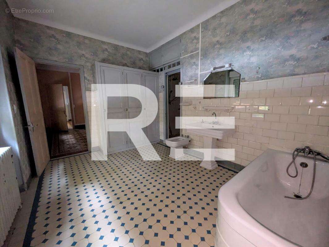 Maison à SAINT-AMBROIX