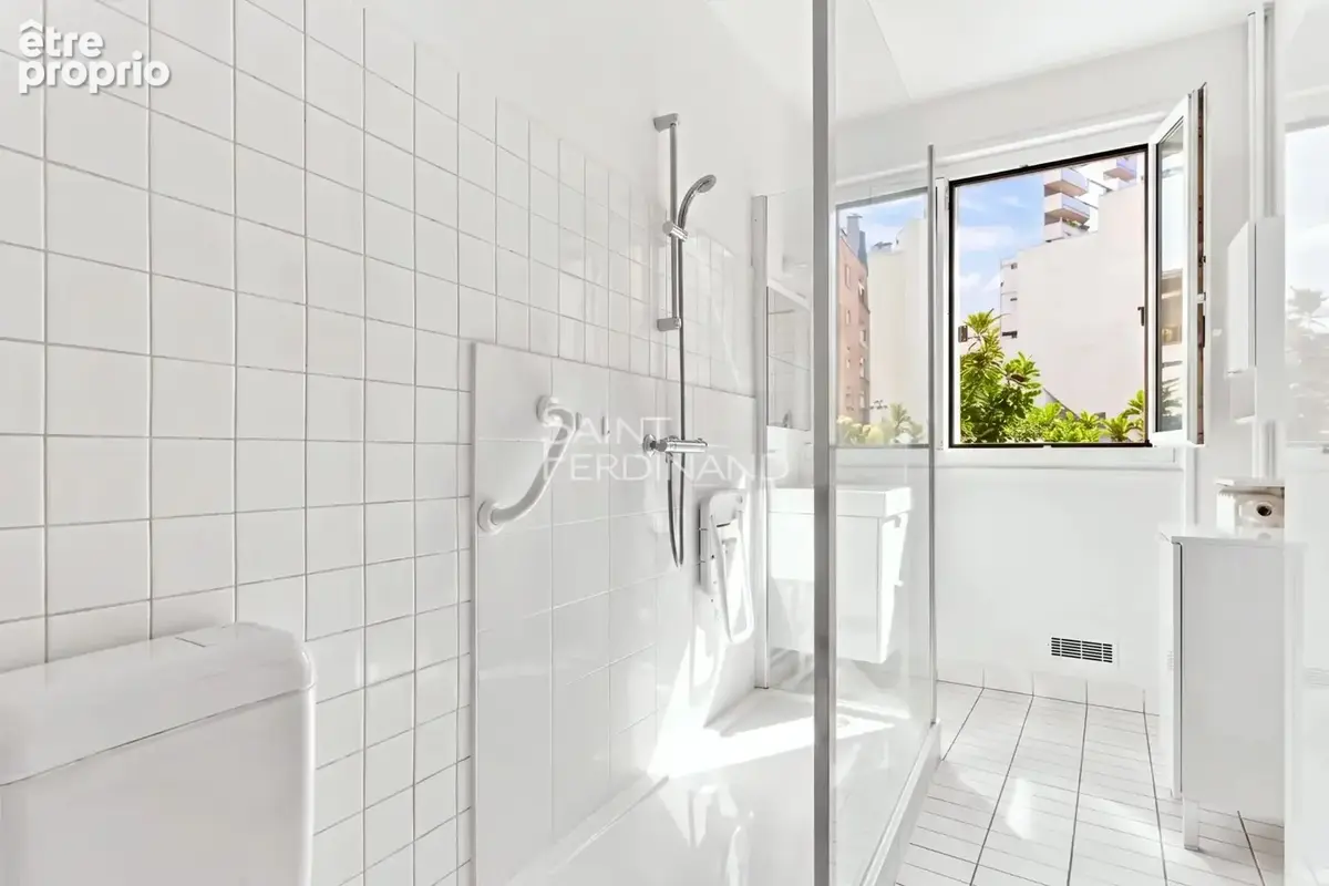 Paris 15. exclusivité. la motte-picquet grenelle - 2/3 p. - photo 2