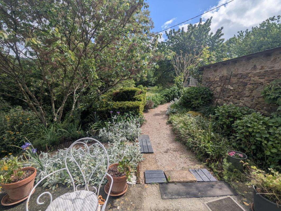Maison 231 m² à Albi  - photo 4