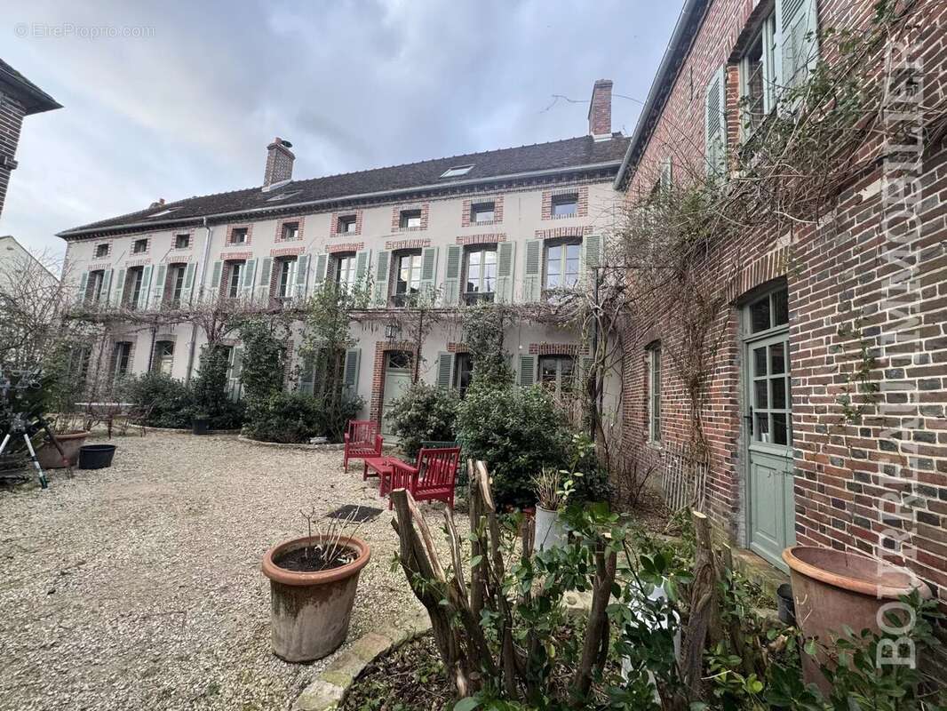 Maison à CEZY