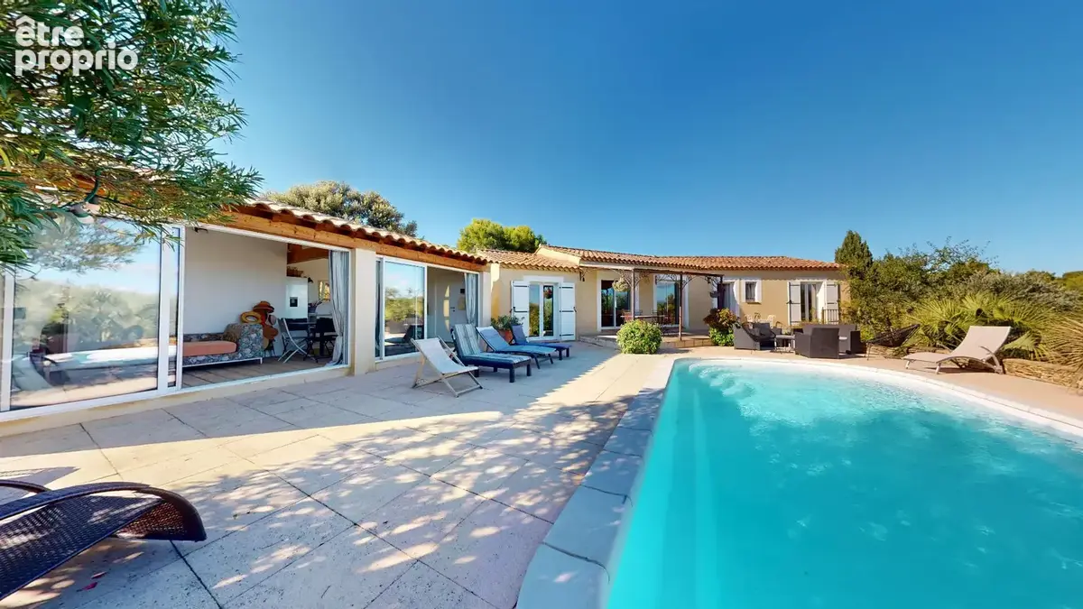 Villa - 5 pièces - 133 m² + Pool-house 21 m² - photo 2