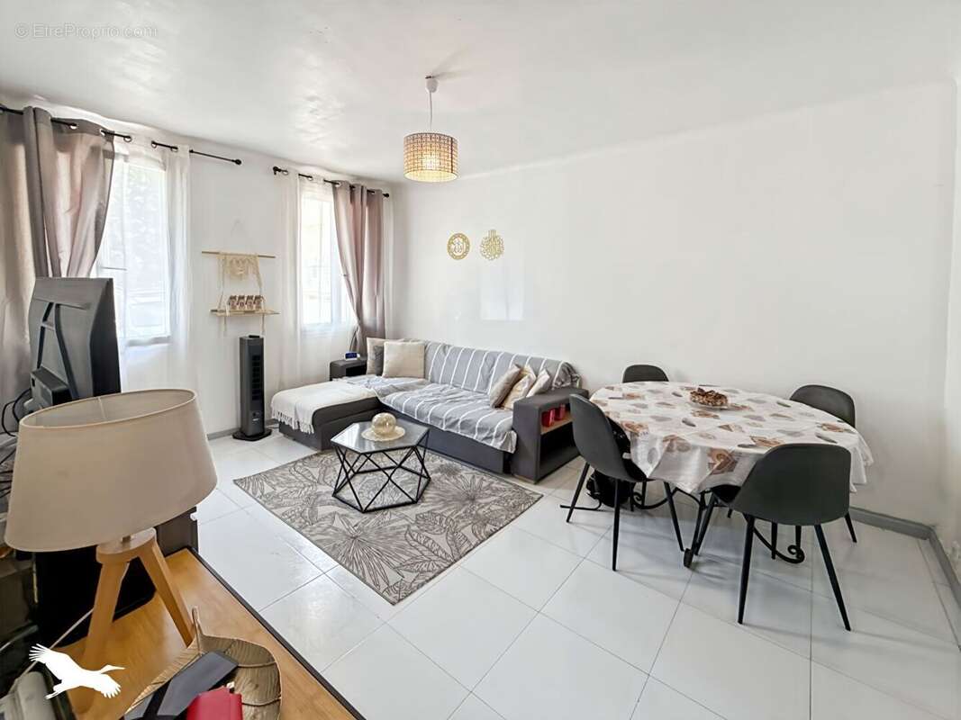Appartement à MARSEILLE-12E
