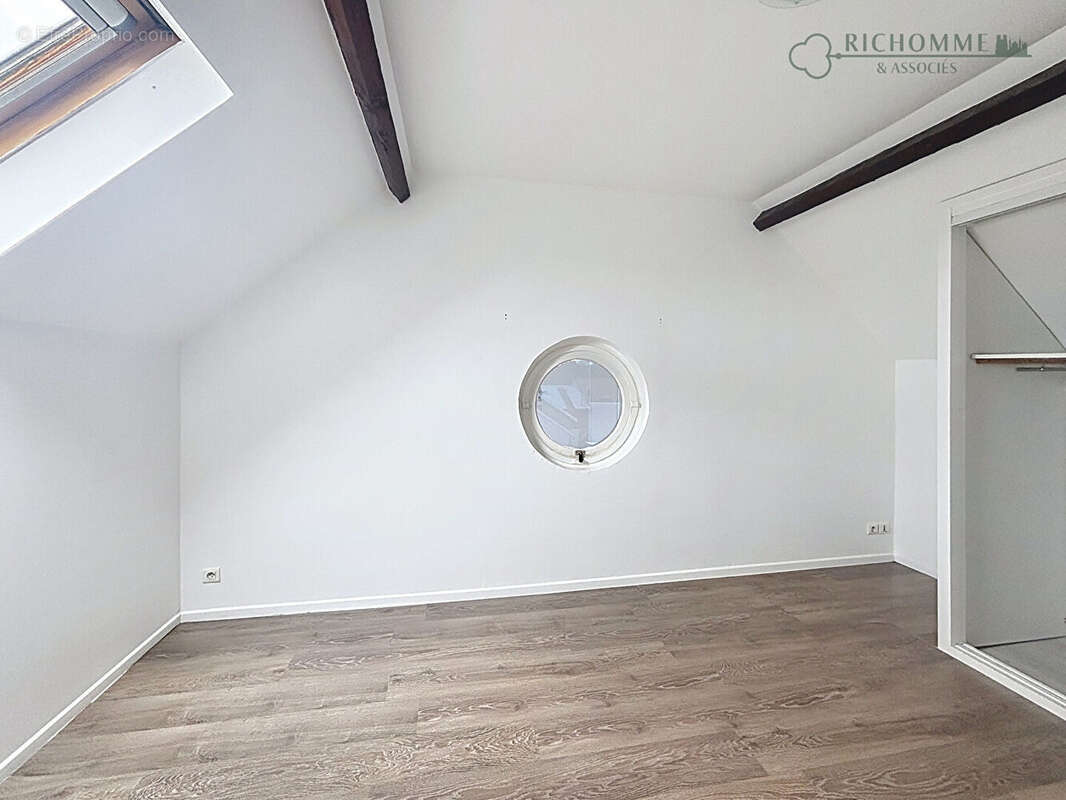 SILLERY ? Appartement T2 avec deux places de stationnement et cave - photo 8