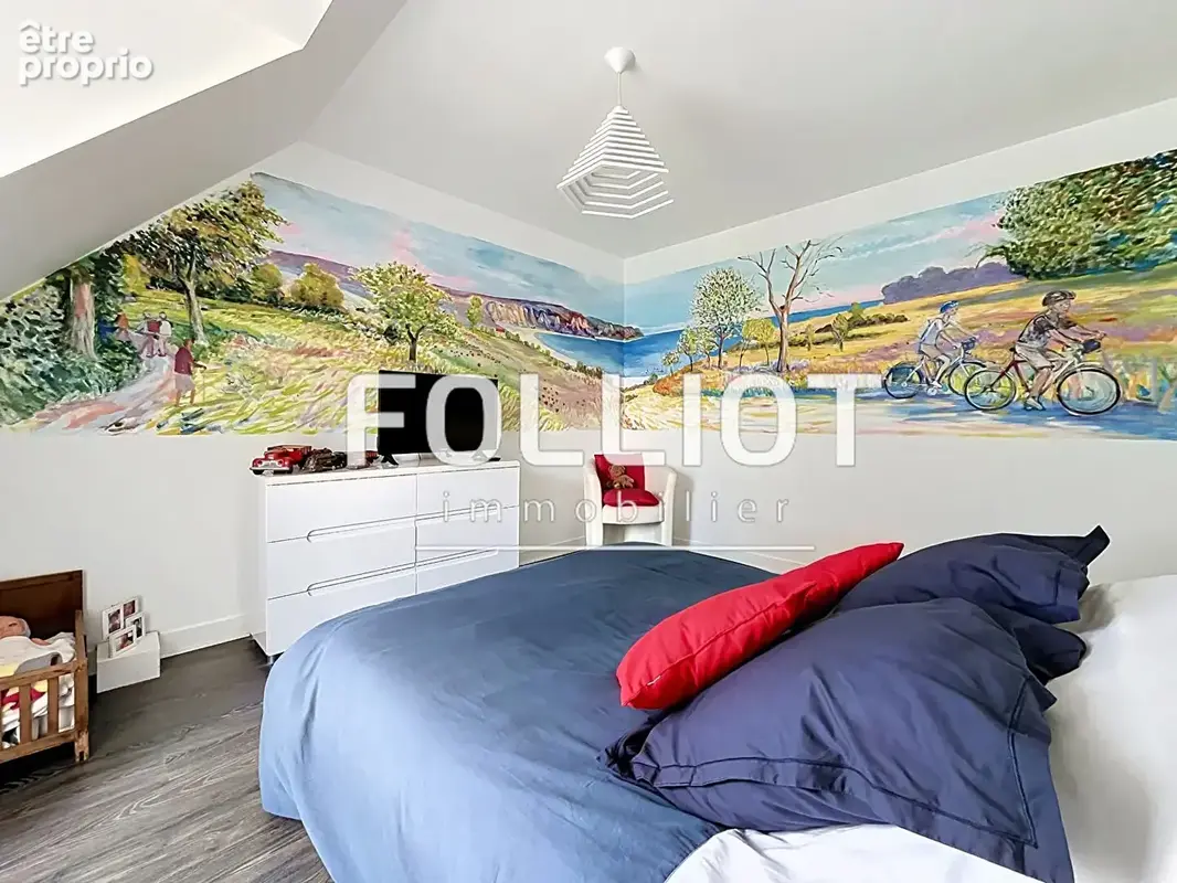 A VENDRE, Maison Saint Laurent De Cuves 5 pièce(s) 139 m2 - photo 10