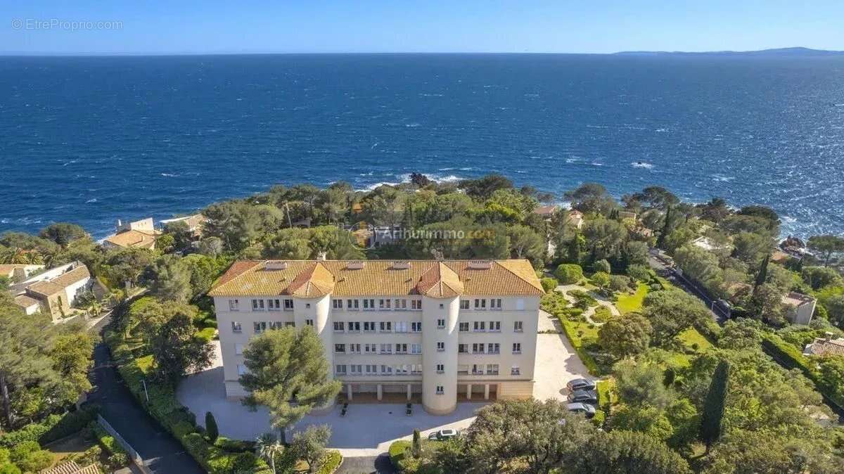Appartement à SAINT-RAPHAEL