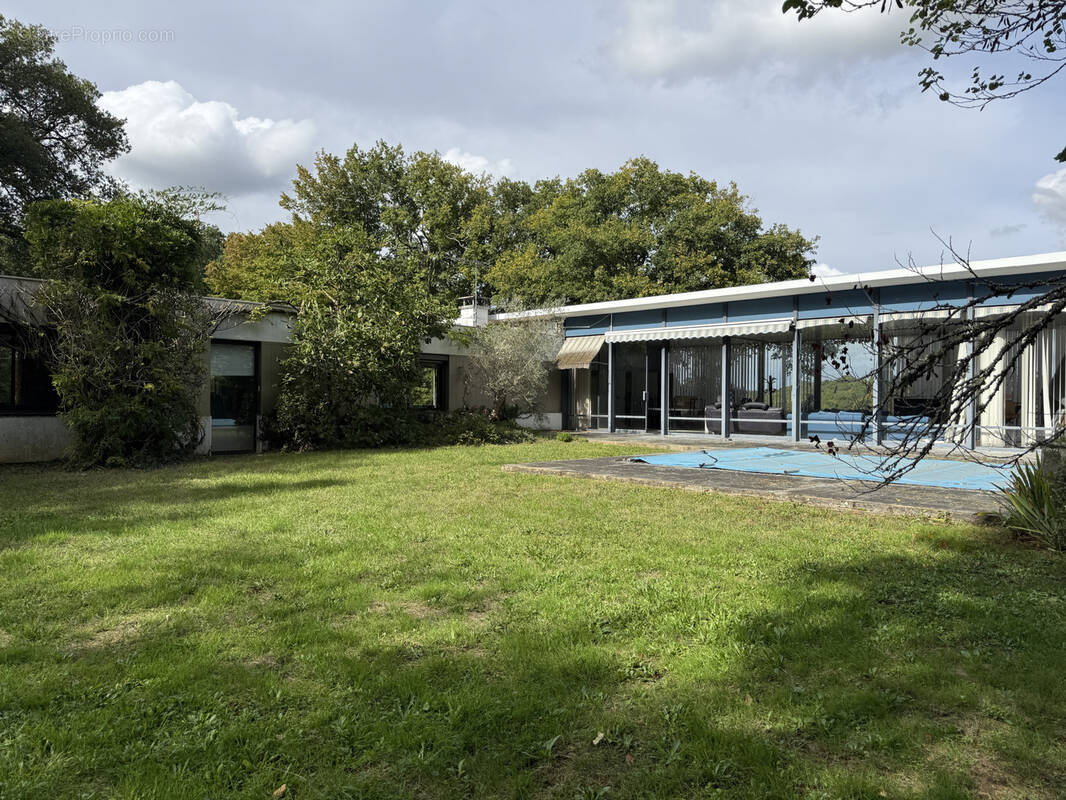 Maison à SAINT-BENOIT