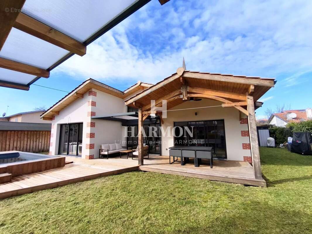 Maison à LANTON