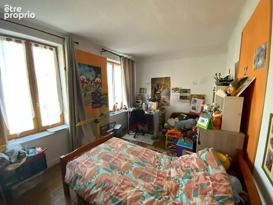 LE CREUSOT proche commodités. Immeuble comprenant deux appartements loués - photo 6