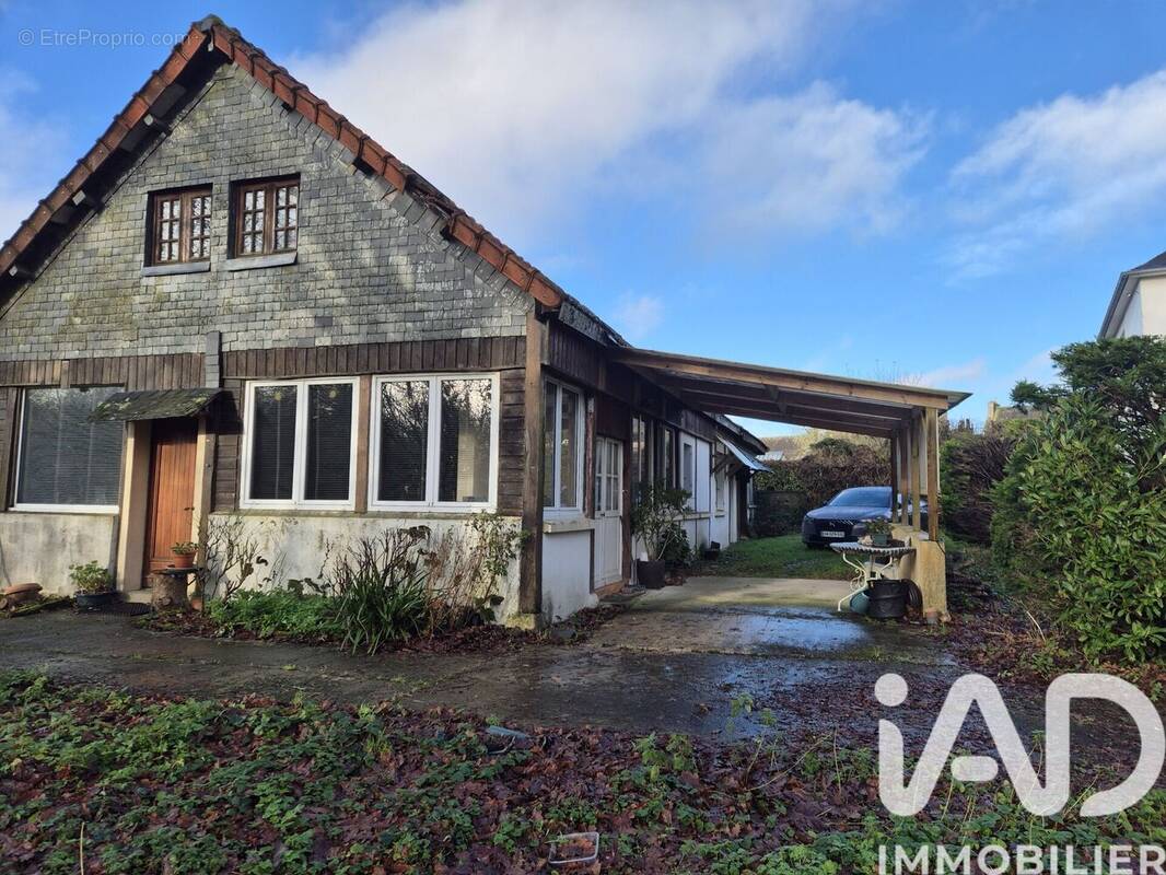 Photo 1 - Maison à MAEL-CARHAIX