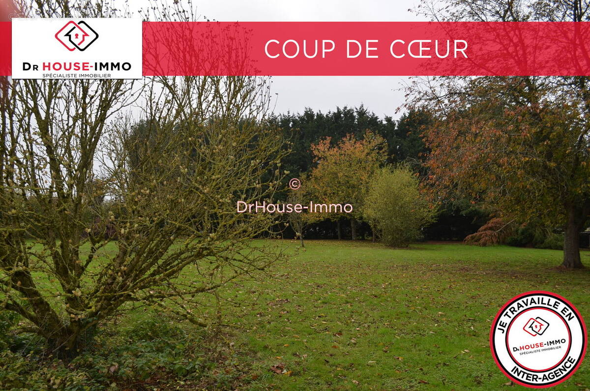 Terrain à BERNAY