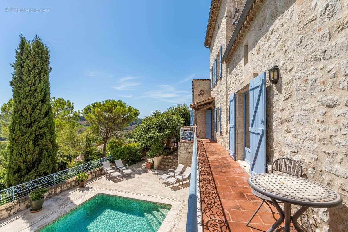 Maison de village avec piscine et jardin - photo 18